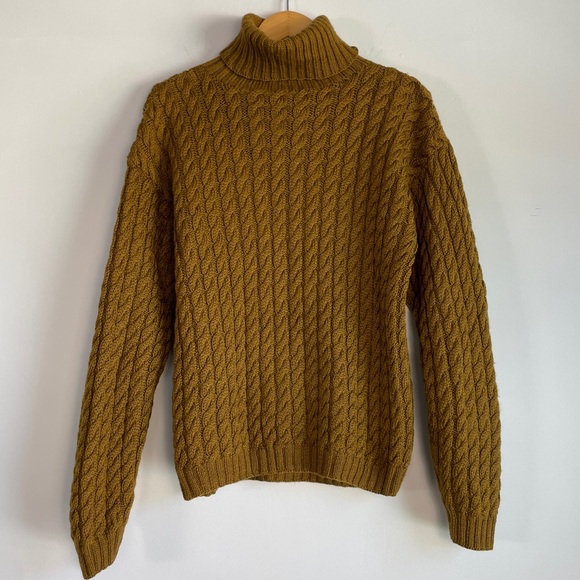 Wool Hand Knit Chunky Cable Knit Turtleneck Sweater Sz S...